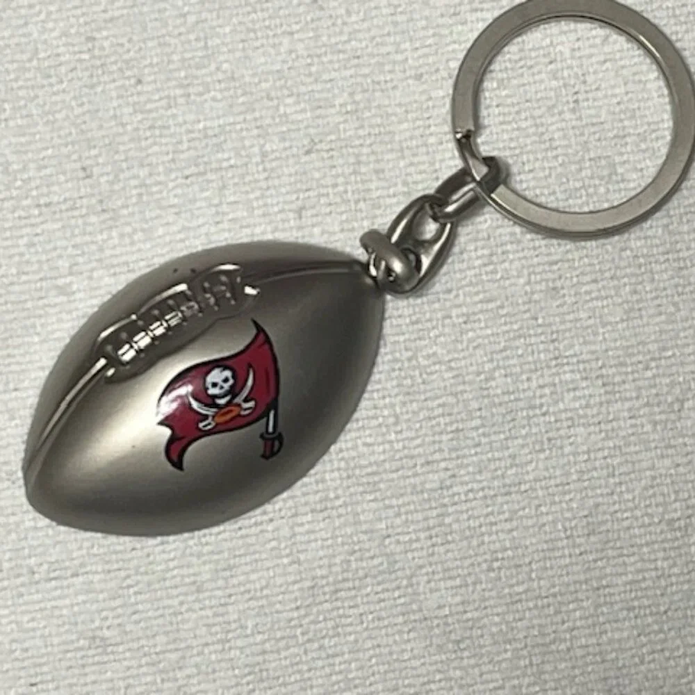 Tampa Bay Buccaneers NFL Football Shaped Key Chain Key Ring 4